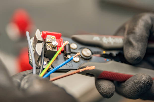Professional Electrician in Bristol, IN